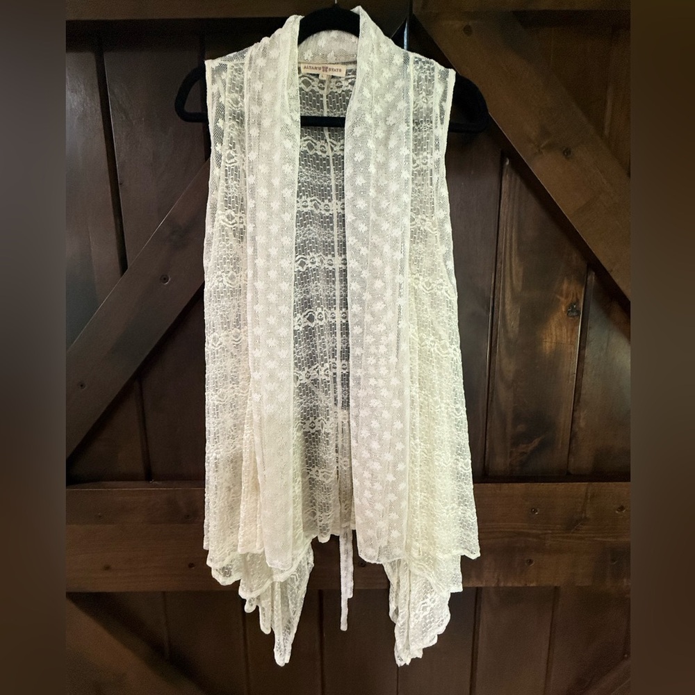 Altar'd State Cream Lace Duster Vest